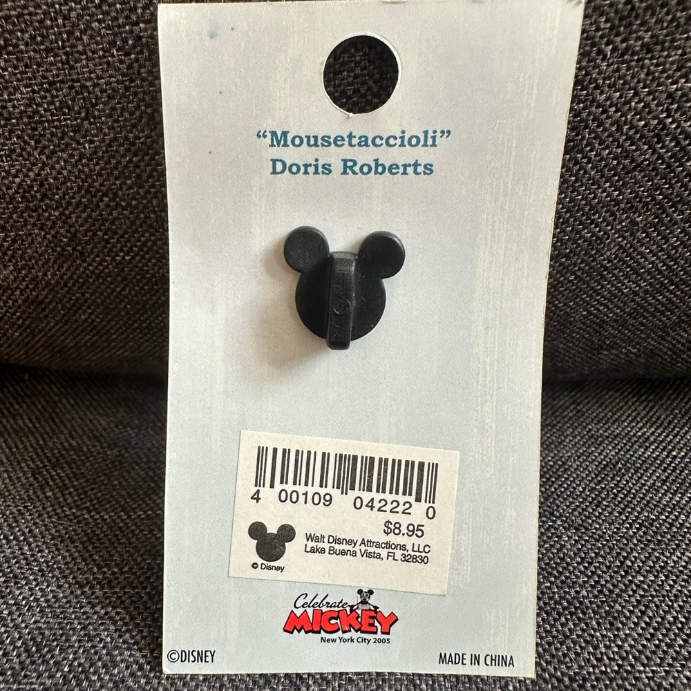 Disney Celebrate Mickey Pin Doris Roberts "Mousetaccioli" - Picture 2 of 4